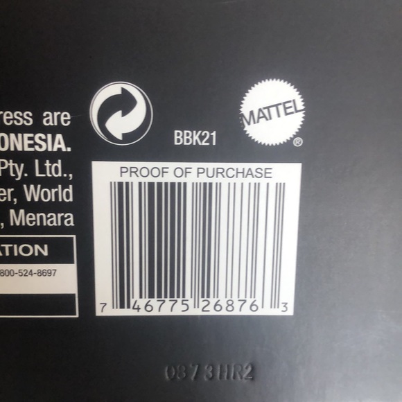 Monster High Headless Headmistress Bloodgood - Picture 2 of 2